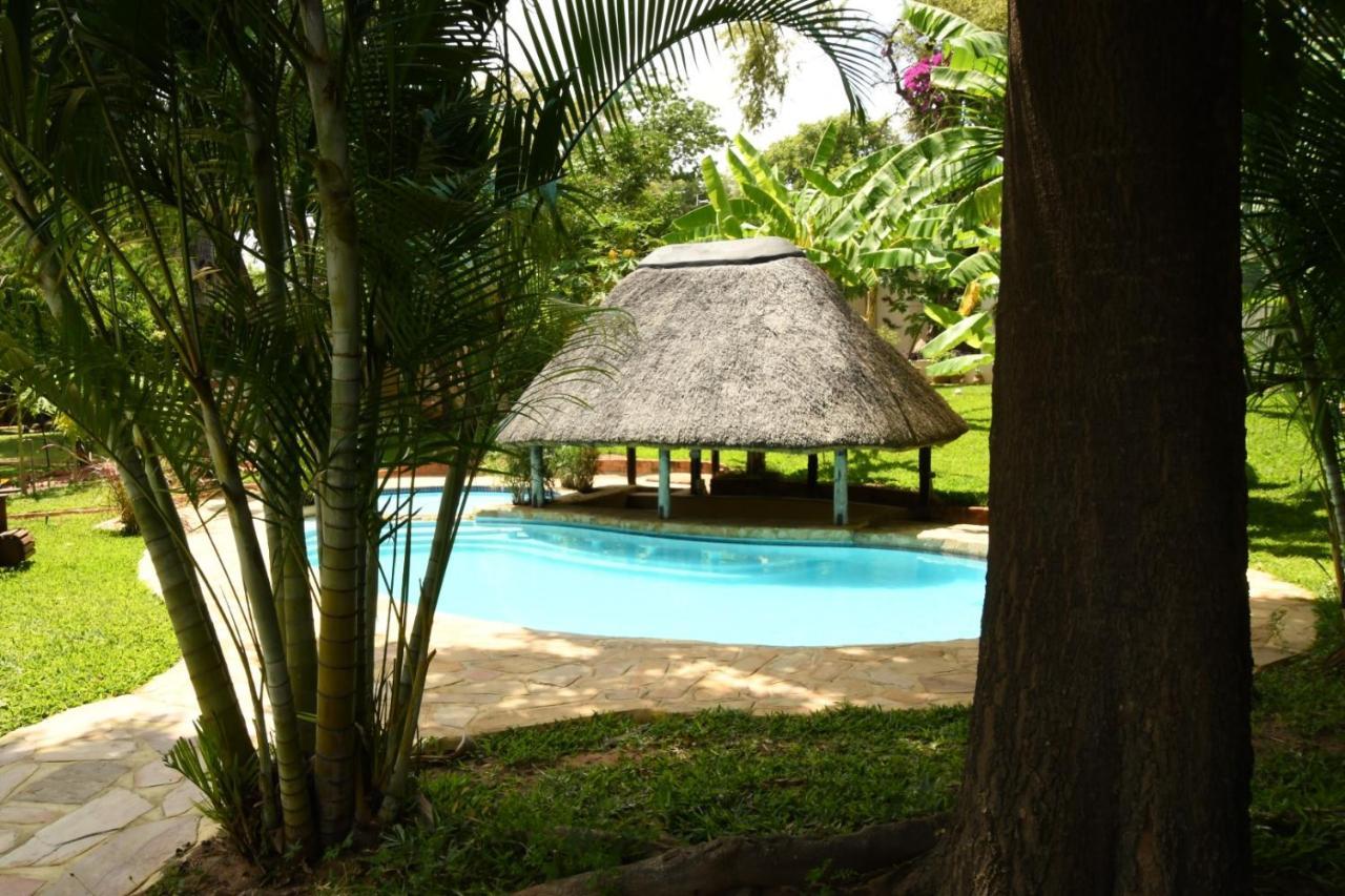 Tambuti Lodge Рунду Экстерьер фото