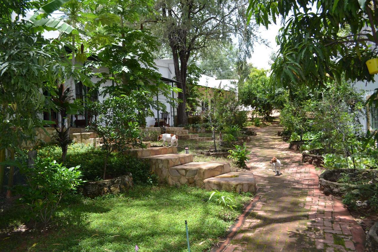 Tambuti Lodge Рунду Экстерьер фото