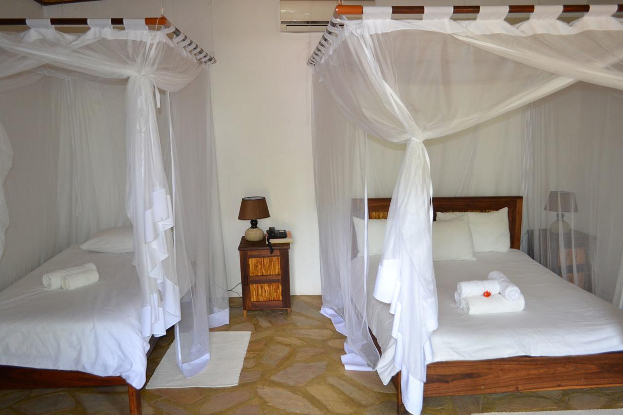 Tambuti Lodge Рунду Экстерьер фото