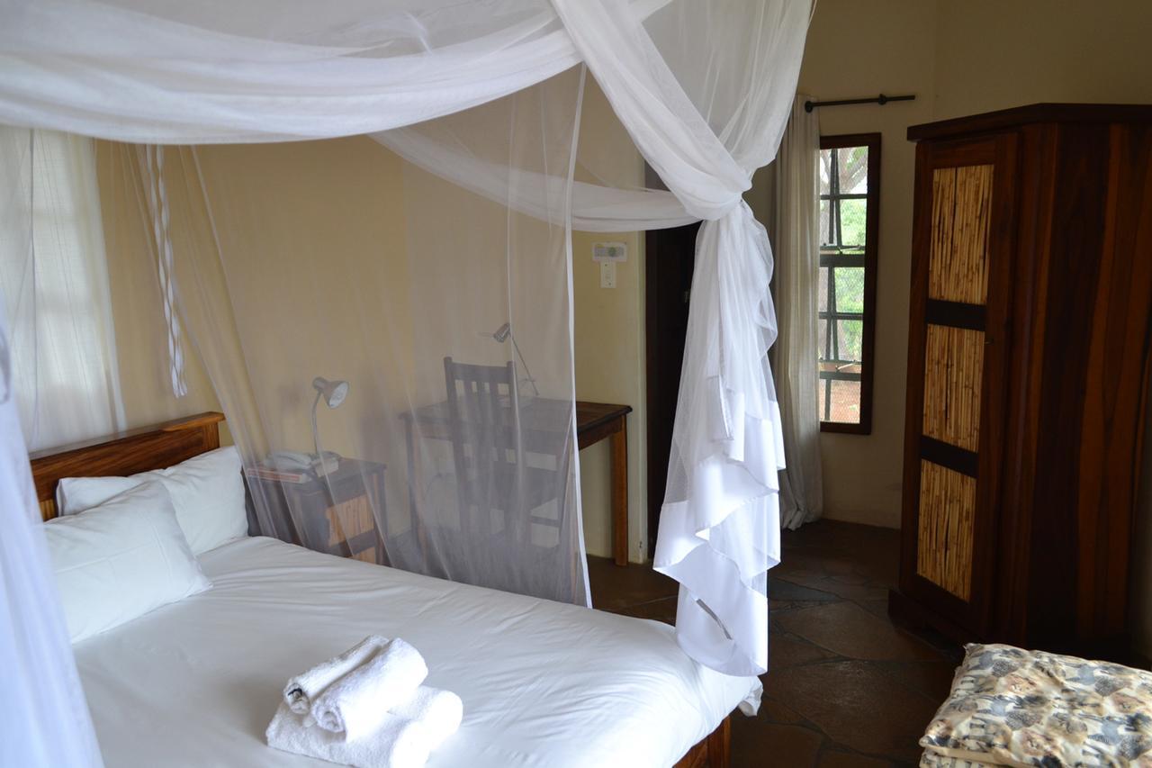 Tambuti Lodge Рунду Экстерьер фото